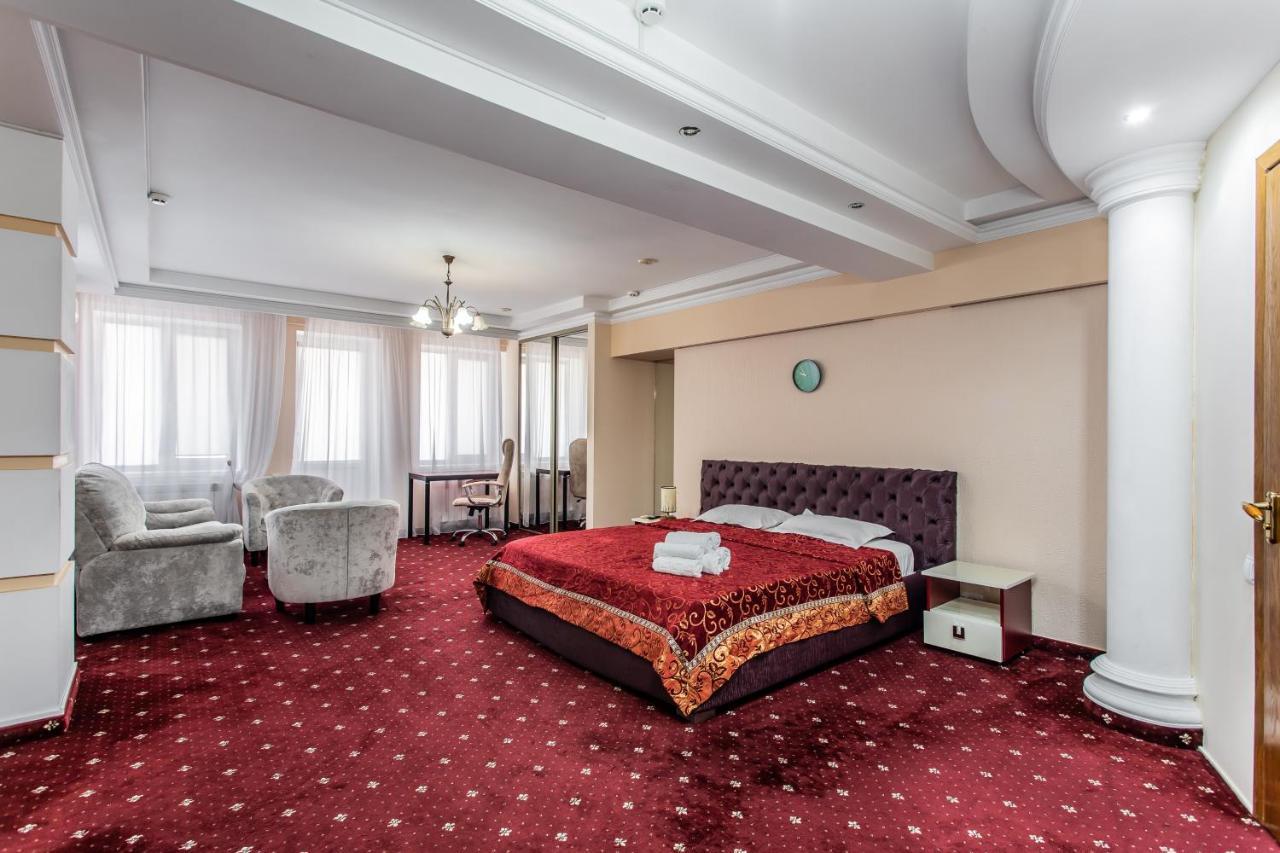 Star Rent Hotel Kişinev Dış mekan fotoğraf