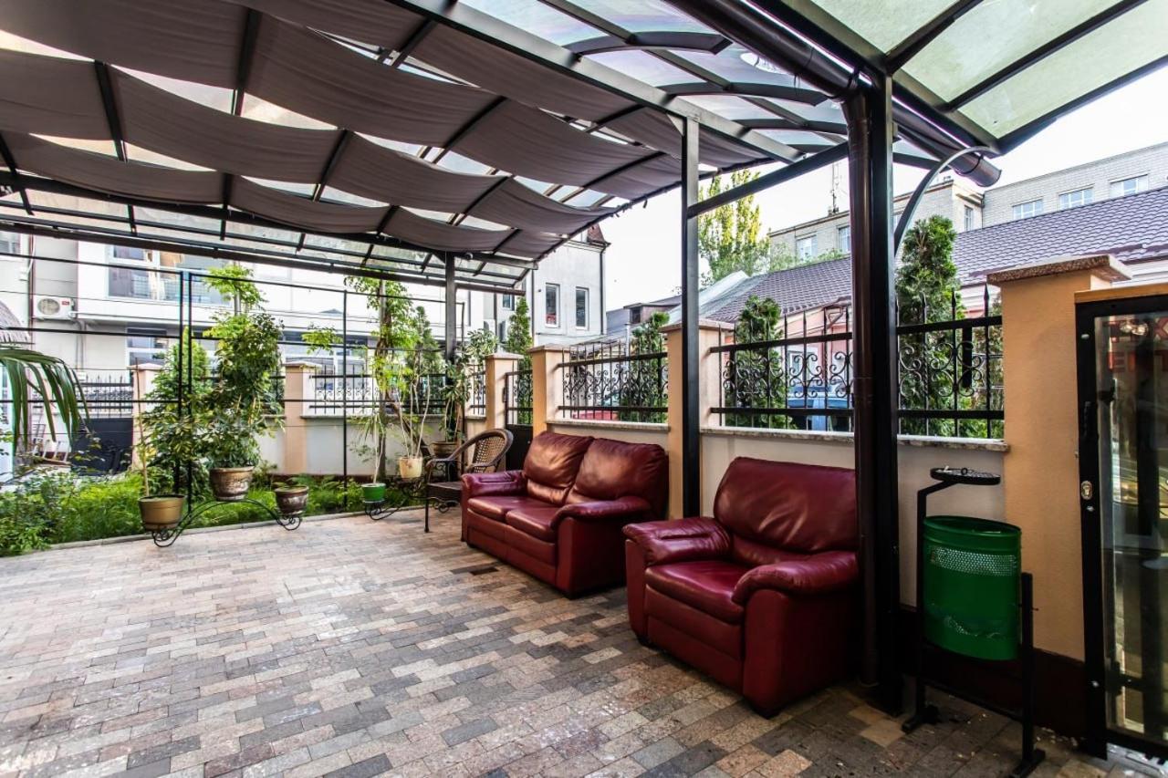 Star Rent Hotel Kişinev Dış mekan fotoğraf