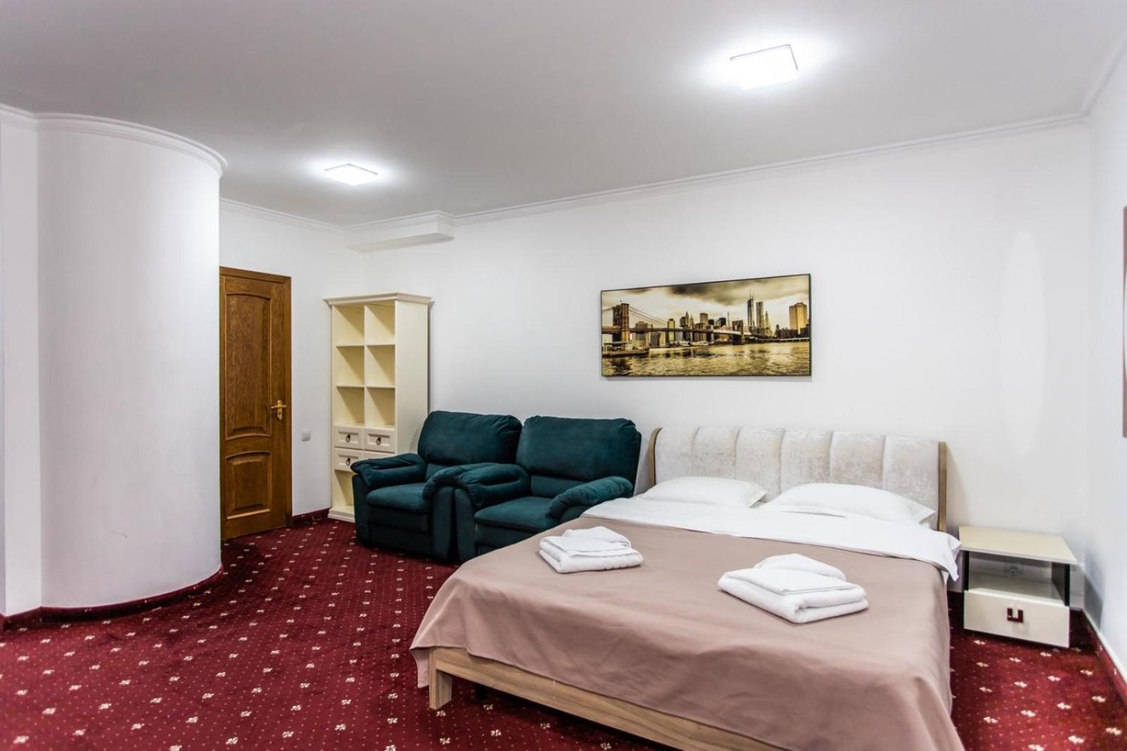 Star Rent Hotel Kişinev Dış mekan fotoğraf