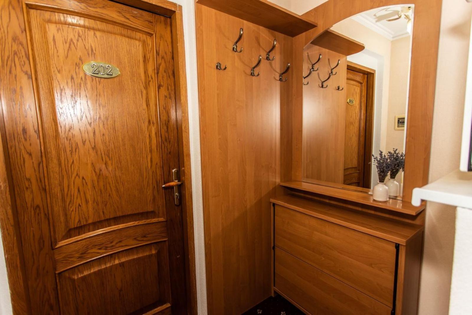 Star Rent Hotel Kişinev Dış mekan fotoğraf