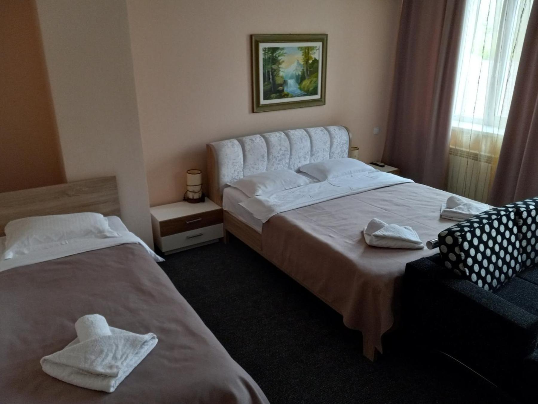 Star Rent Hotel Kişinev Oda fotoğraf